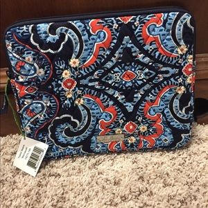 NWT Vera Bradley tablet sleeve
